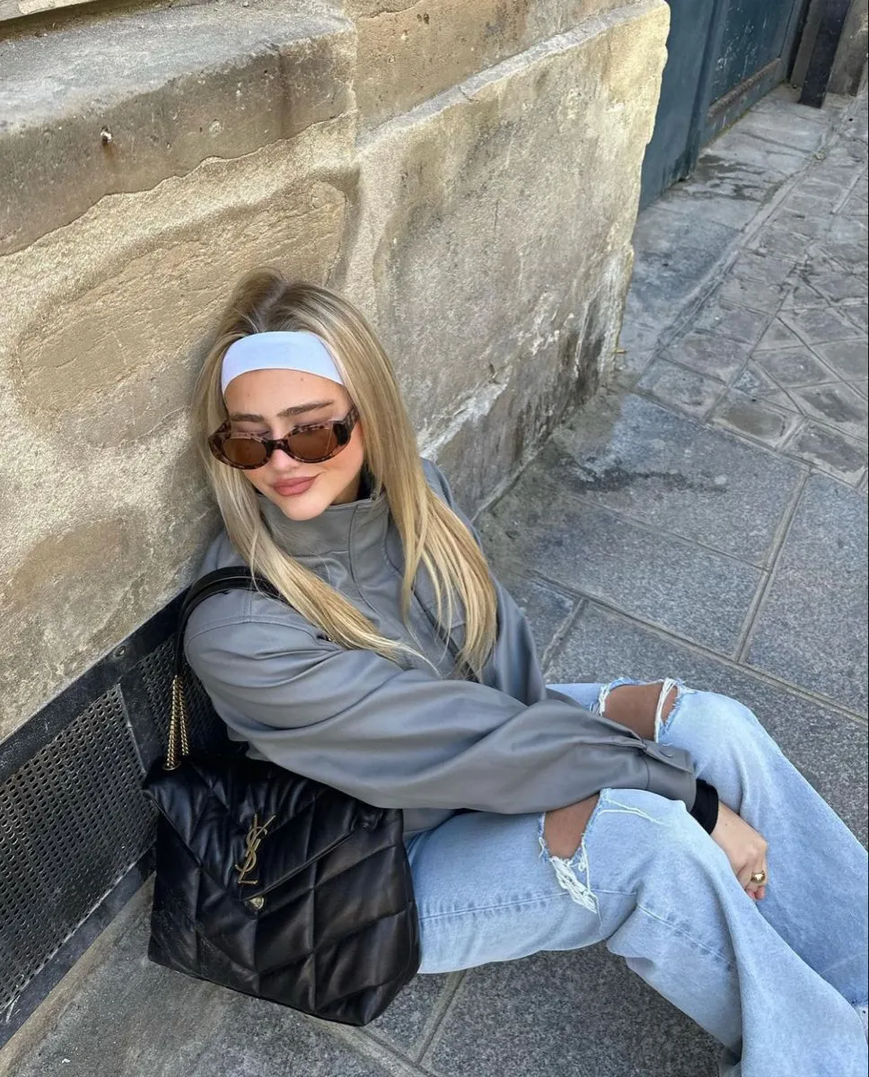 Es el accesorio podés usarlo para ir a la oficina o para salir con amigas