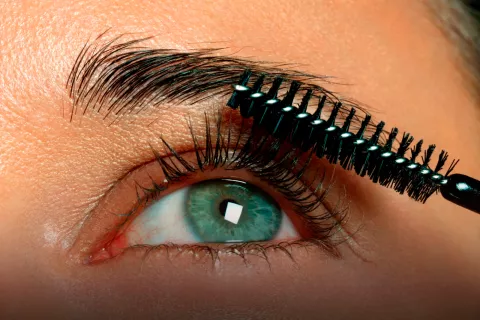 Laminado de cejas