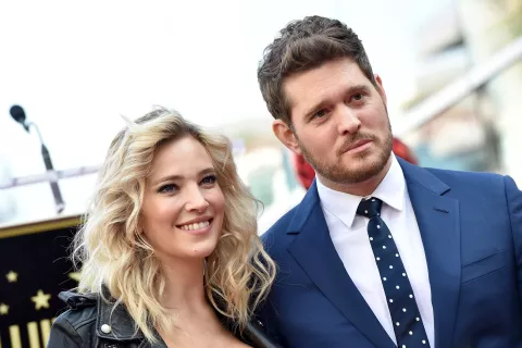Luisana Lopilato compartió una tierna postal con su hija Cielo y su marido en Disney.