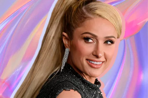 Paris Hilton se convirtió en mamá por primera vez.