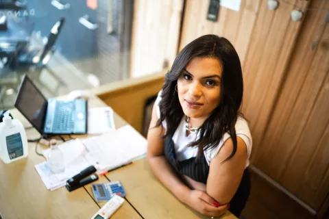 Las personas trans empiezan a incorporarse en trabajos que desean, pero aún la ley no se cumple a pleno.