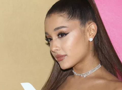 Ariana Grande habló sobre las críticas de su cuerpo.