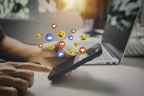 Empresas buscan "influencers corporativos": ¿cuál es su labor en la compañía?