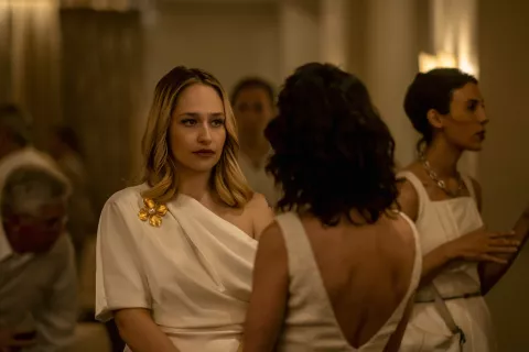 Jemima Kirke es una de las actrices de City on Fire.