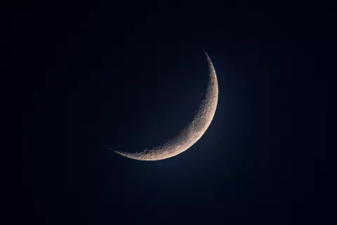 Este ritual para intencionar es ideal para hacer durante luna nueva en Géminis.