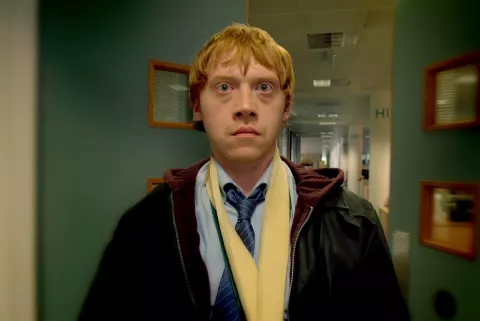 Rupert Grint es el protagonista de Sick Note.