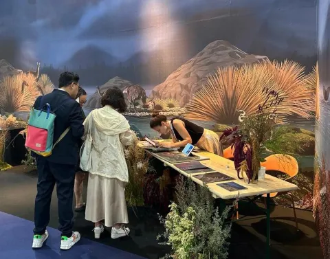 La preocupación de la diseñadora argentina Sofía Willemoës por el Mar Argentino se transformó en una propuesta de diseño que fue furor en París.