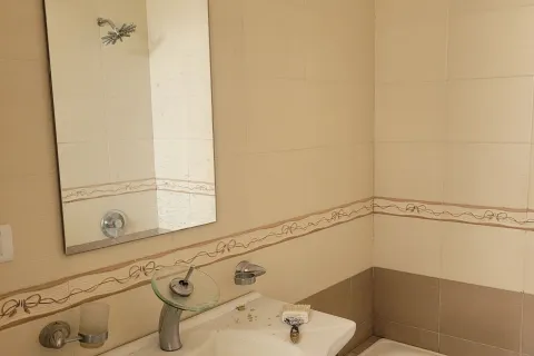 El baño antes de la remodelación.