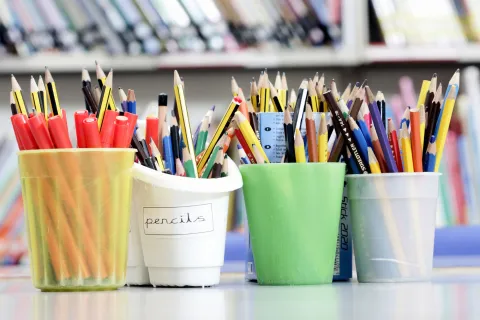 Clases 2024: ¿cuáles son los mejores lugares y promociones para comprar los útiles escolares?