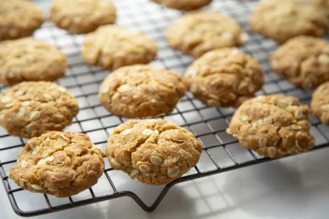 Galletas de avena y coco, sin harina ni azúcar.