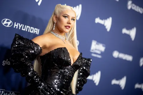  Christina Aguilera en la entrega de los GLAAD Media Awards.
