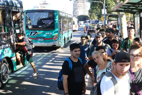 La CATT aclaró que las asambleas el día de la fecha (en los sectores de trabajo del transporte) no representan un paro de actividades.