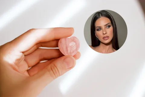 La China Suárez eligió el cuarzo rosa para bajar un cambio.