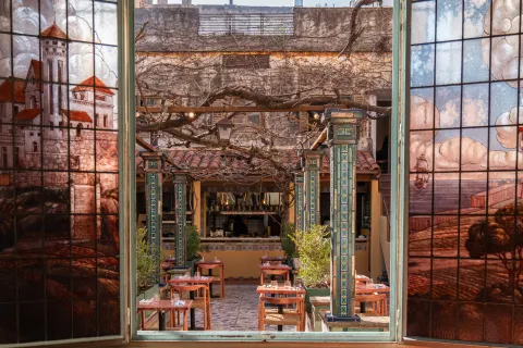 Dónde comer en invierno: 10 restaurantes con patios calefaccionados para disfrutar al aire libre