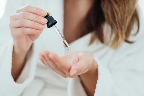 El skin oiling no es solo una moda: es un regreso consciente a lo esencial