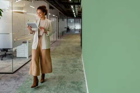 mujer en el trabajo