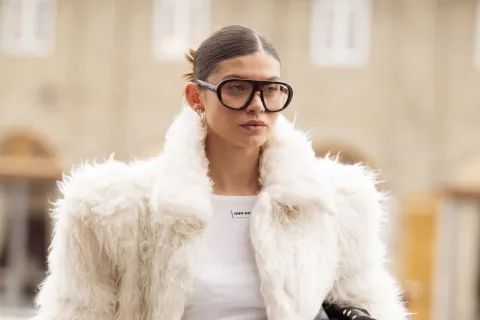 Anteojos XL: cómo llevar la tendencia en lentes que es furor en 2026