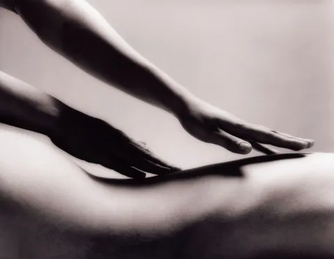 Masaje orgásmico: qué es y cómo expandir el placer más allá del orgasmo