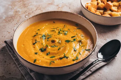 Una receta tradicional que vuelve cada invierno por ser económica, abundante y muy reconfortante