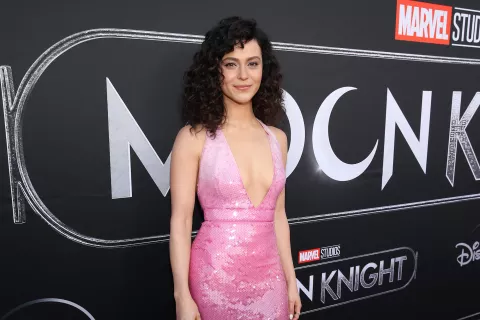 May Calamawy durante el estreno de Moon Knight en Los Angeles. Foto: Jesse Grant/Getty Images for Disney