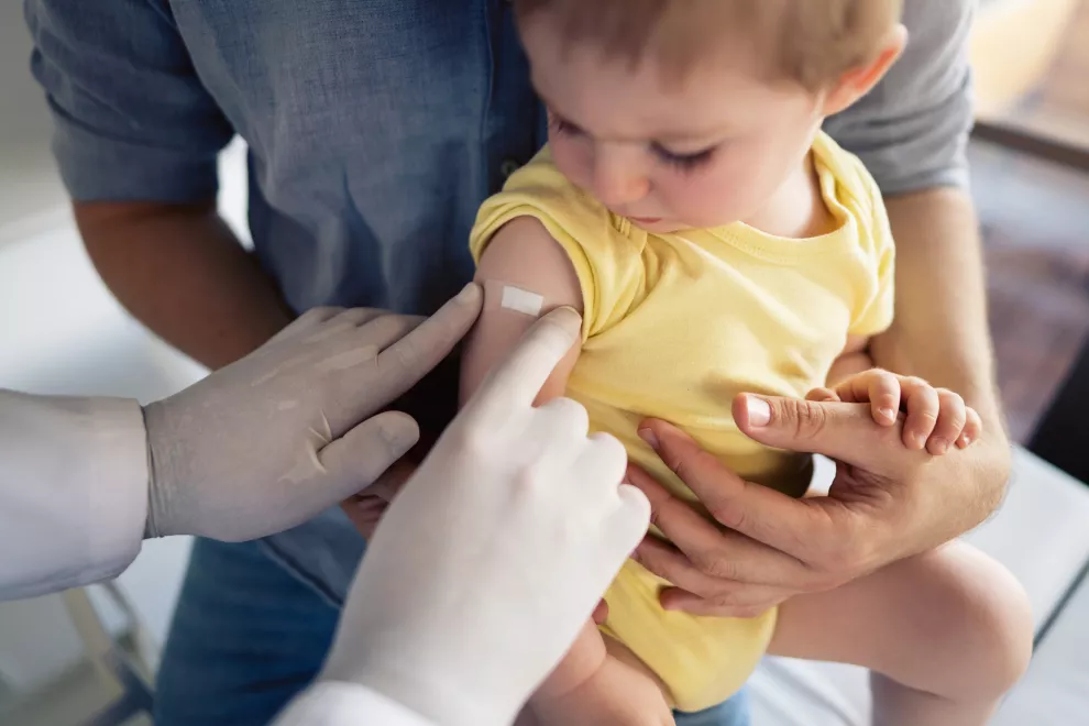 Llegan las vacunas para infantes
