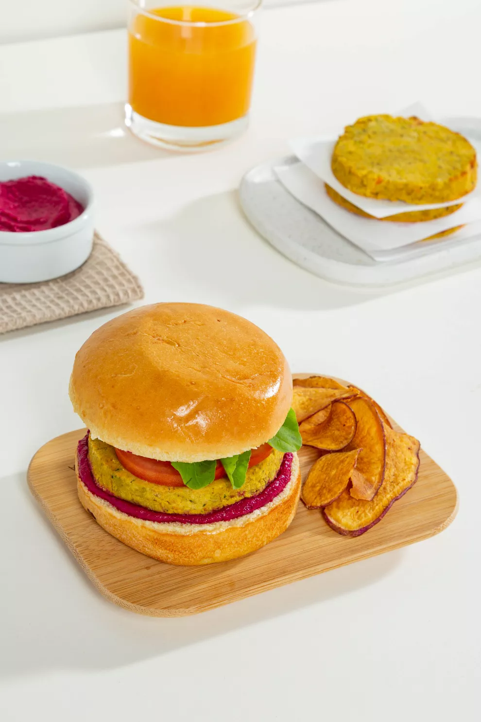 Paso a paso para hacer hamburguesas de garbanzo.