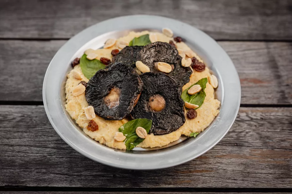 Francisca de Fuego tiene un hummus con hongos portobello que es genial