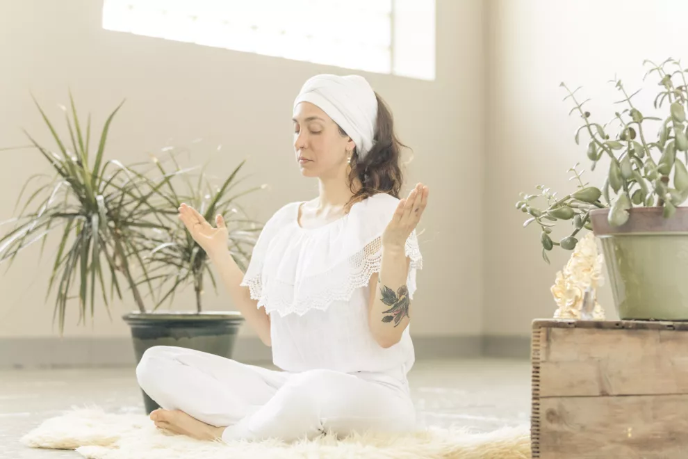 Dharma Yoga: ¿por qué es el que mejor conecta con las emociones?