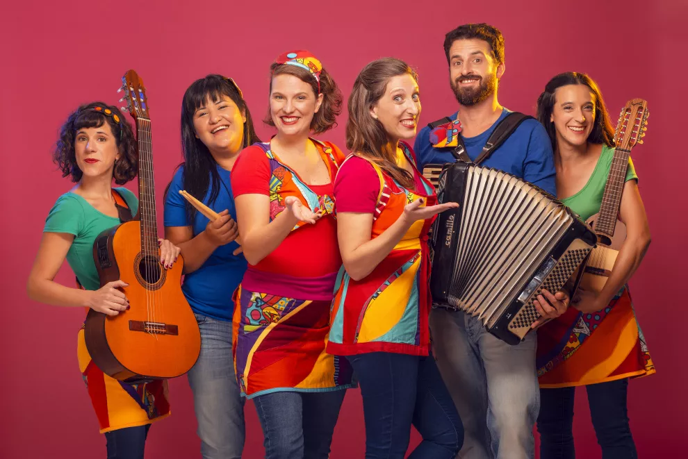 La compañía Ligeros de Equipaje presenta su nuevo espectáculo con teatro y música en vivo