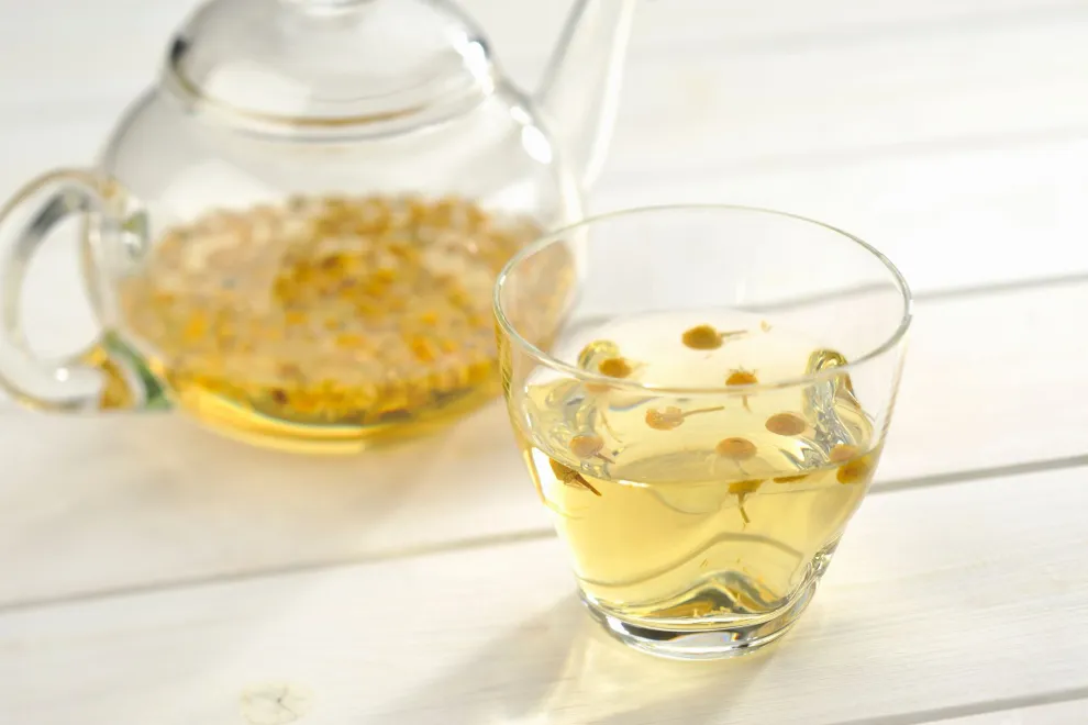 Té de manzanilla: los beneficios de un clásico que vuelve.