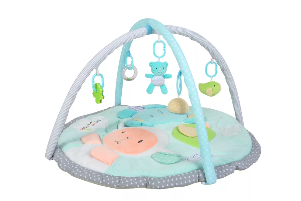 Gym didáctico. Centro de actividades para la diversión y descanso del bebé. Incluye juguetes móviles de colores que estimulan todos los sentidos, $1799, Carestino.