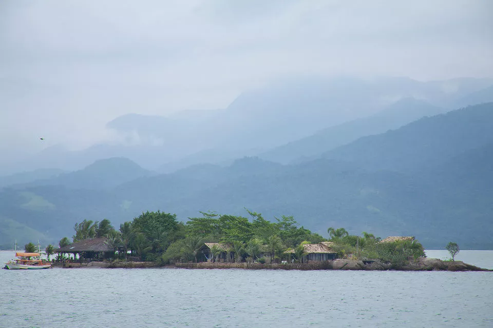 En los paseos por el océano Atlántico, el cielo se confunde con el agua